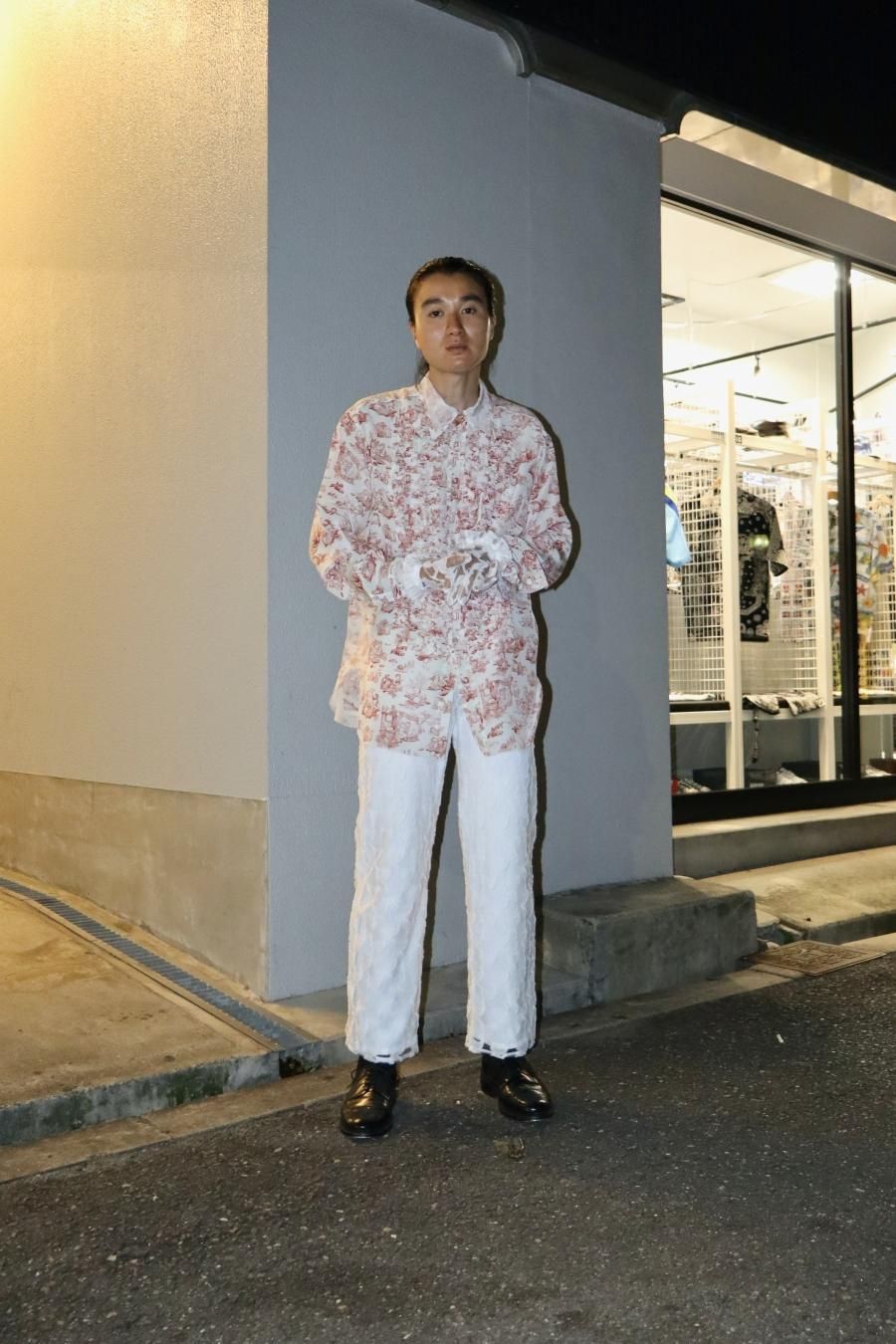 MASU エムエーエスユー 23AW COMIC TOILE DE JOUY FRILL SHIRTS MFFW-SH0423 総柄シルクシャツ フリル長袖シャツ ブルー レディース MASU（エムエーエスユー）のCOMIC TOILE DE JOUY FRILL SHIRTS