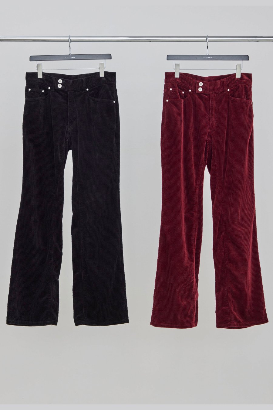 LITTLEBIG  Corduroy Bootcut Pants(Black or Bordeaux)<img class='new_mark_img2' src='https://img.shop-pro.jp/img/new/icons15.gif' style='border:none;display:inline;margin:0px;padding:0px;width:auto;' />