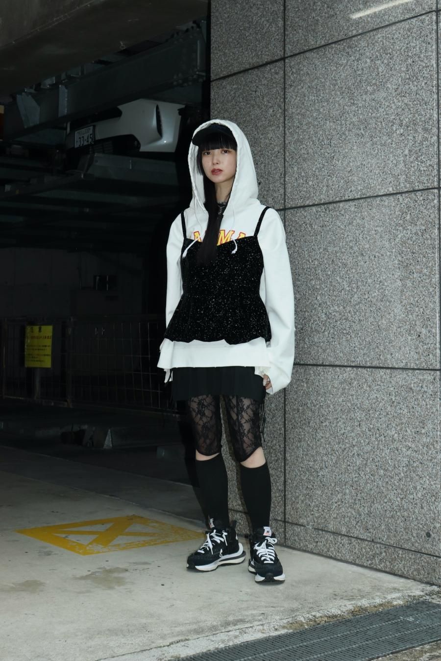 トップス BELPER VELVET CAMISOLE(BLACK) BELPER（ベルパー）のVELVET CAMISOLE BLACK（キャミソール）の