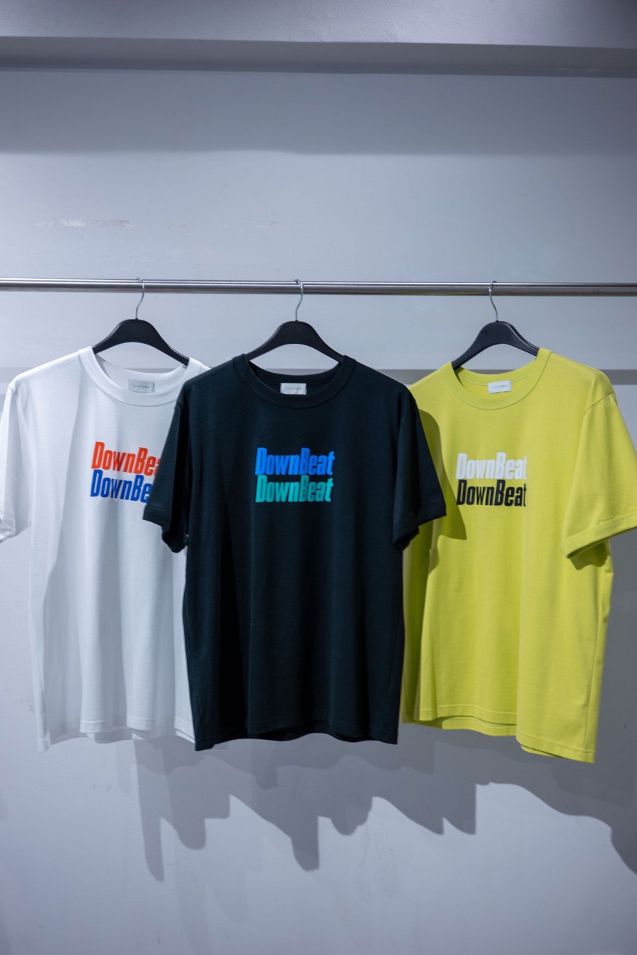 LITTLEBIG  DOWNBEAT TS(White or Black)<img class='new_mark_img2' src='https://img.shop-pro.jp/img/new/icons15.gif' style='border:none;display:inline;margin:0px;padding:0px;width:auto;' />