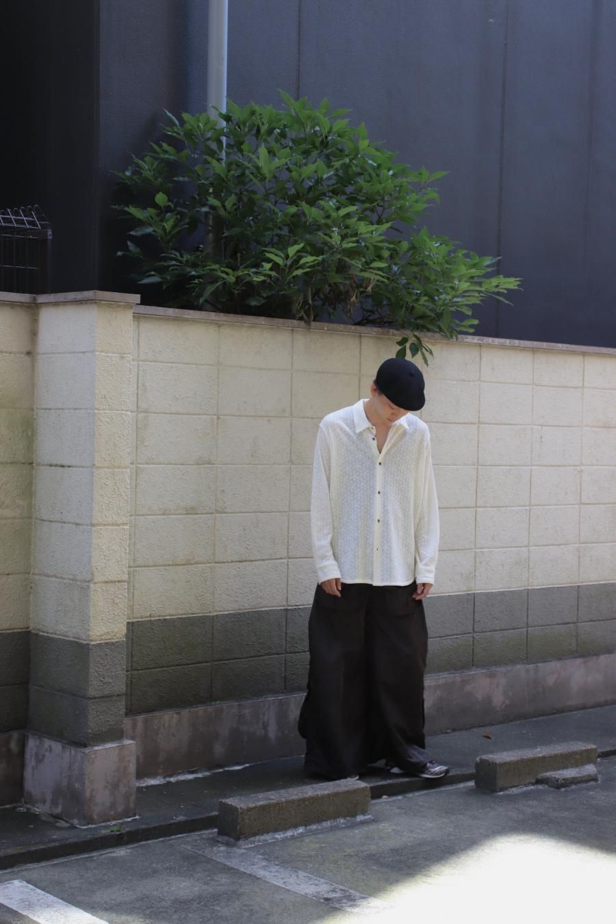 SHINYAKOZUKA(シンヤコズカ)のNOTHING SPECIAL SHIRTの通販 SHINYAKOZUKA(シンヤコズカ)のNOTHING SPECIAL SHIRTの通販