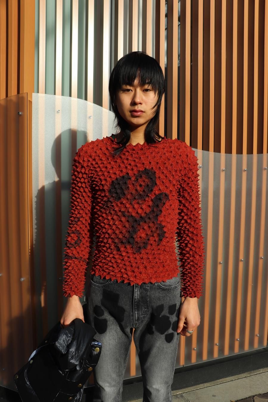 MASU 希少 スパイキートップス MASU（エムエーエスユー）のSPIKY SWEATSHIRT REDの通販サイト