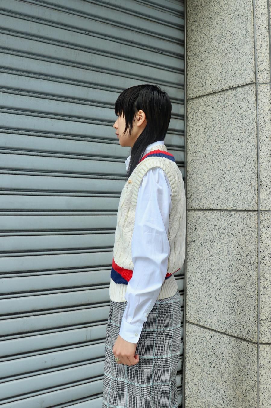 MASU（エムエーエスユー）のDECAYED SCHOOL KNIT VEST CREAMの