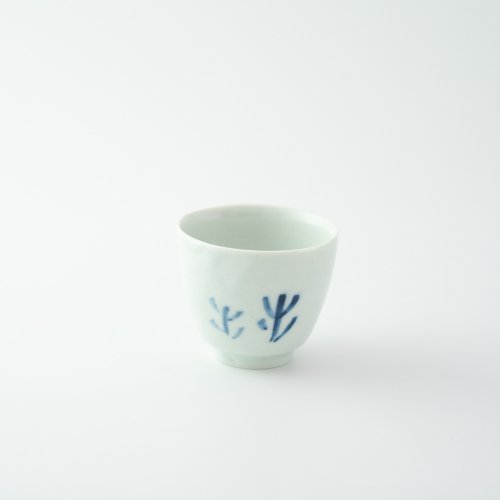 嬉野肥前吉田焼 224porcelain 湯呑 白瓷 2245