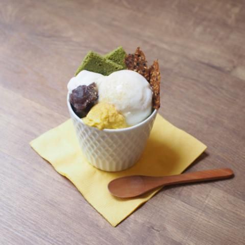 ミッ脚丸鉢 7ケ 備前焼 60 ミッ脚丸鉢 7ケ 備前焼 60