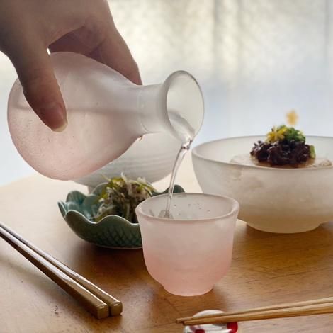 吹雪 ぐいのみ ピンク - 明治三十二年創業のガラス食器会社「廣田硝子