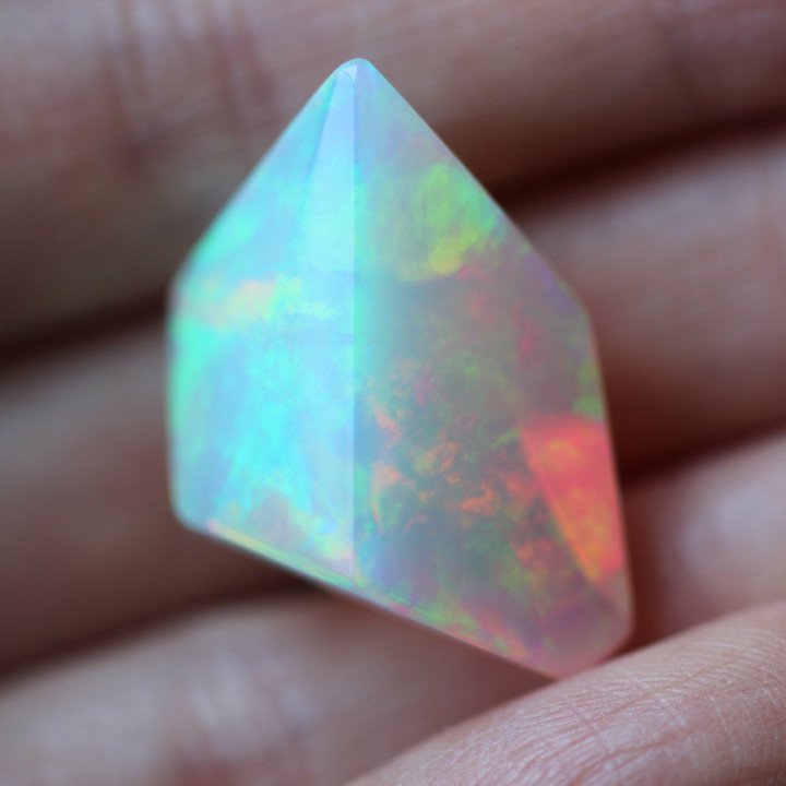 エチオピアオパール Ethiopia Opal／エチオピア産 - LIGHTNESS TREE