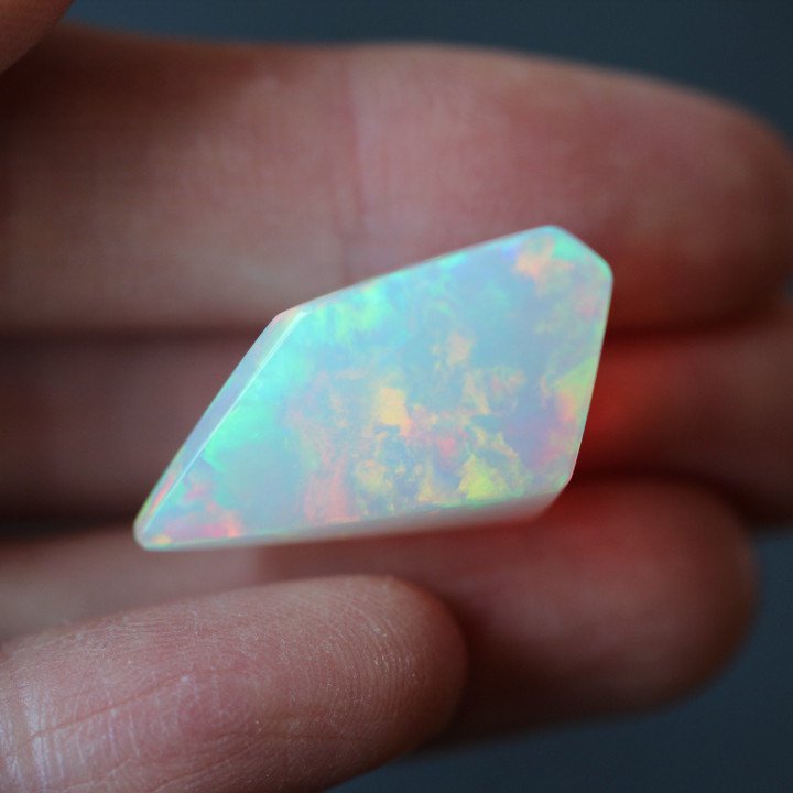 エチオピアオパール Ethiopia Opal／エチオピア産 - LIGHTNESS TREE