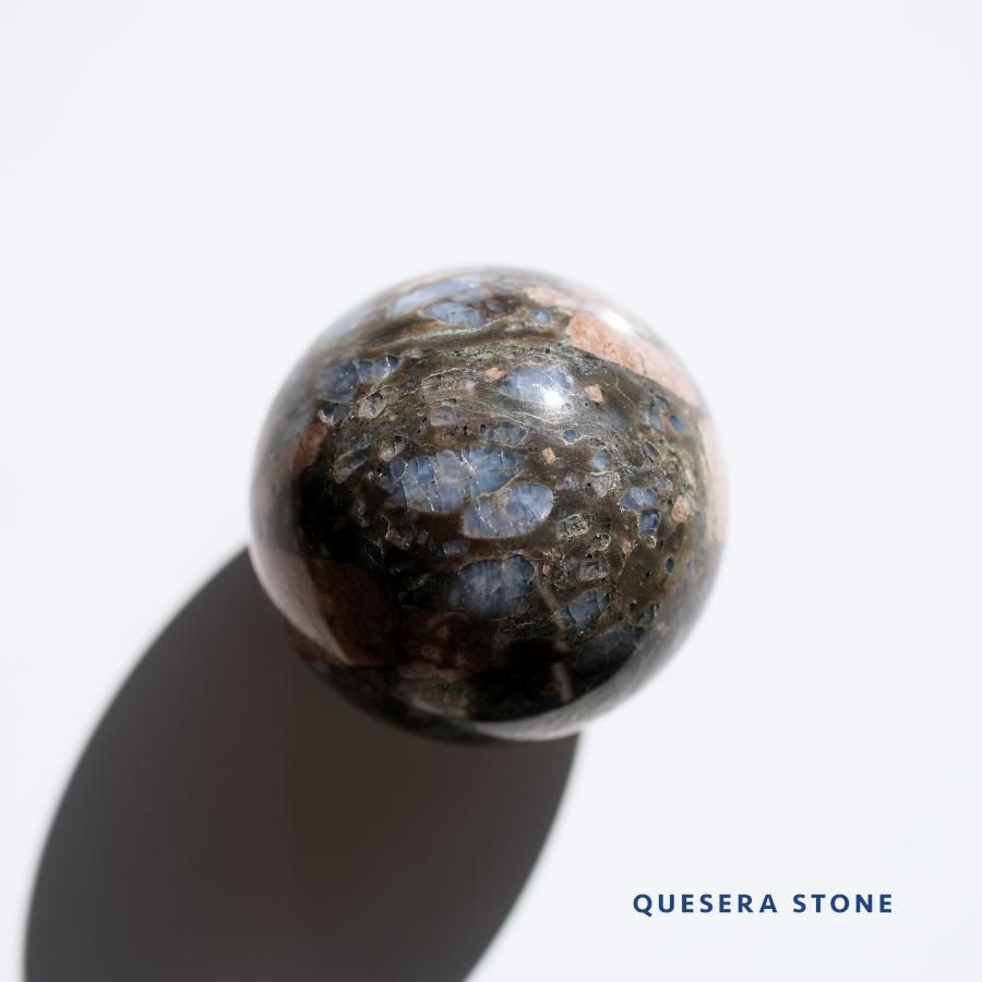 QueSera Stone ケセラストーン スフィア／ブラジル バイーア州産 