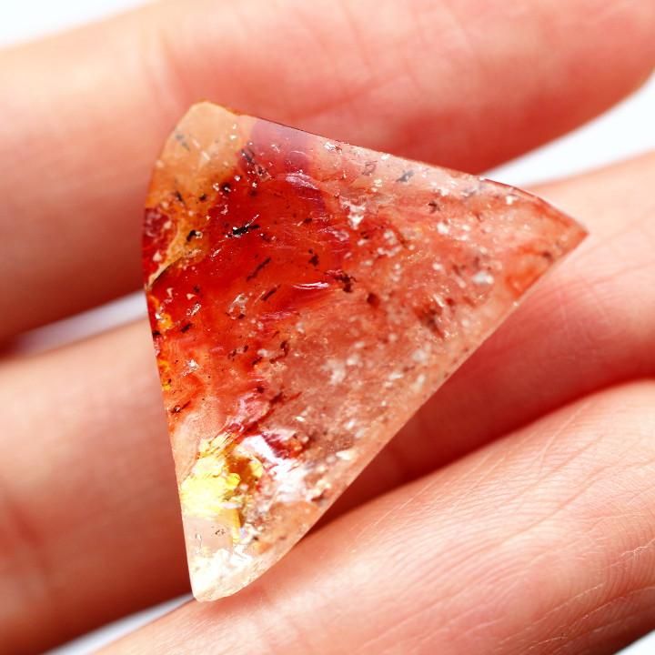 アイアンオキサイドinクォーツ Iron oxide in Quartz ／ブラジル