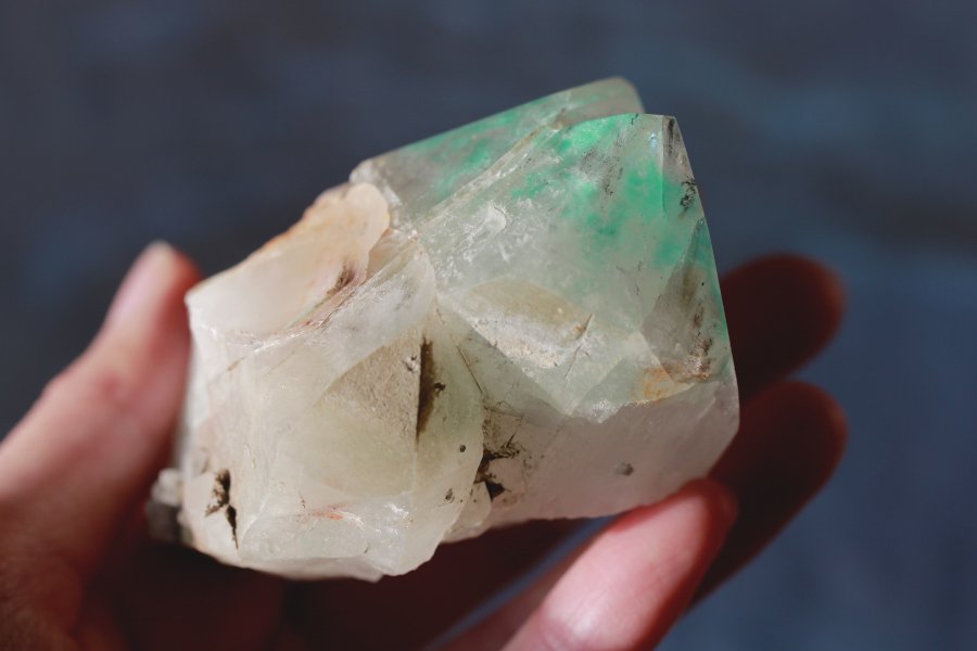 アホイトinクォーツ Ajoite in Quartz／南アフリカ・メッシーナ産