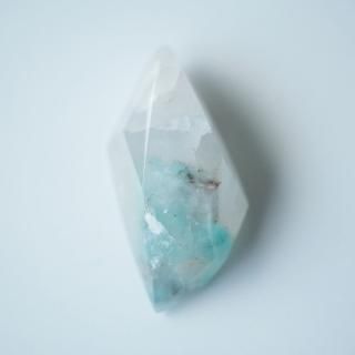 AJOITE IN QUARTZ アホイトinクォーツ - LIGHTNESS TREE AJOITE IN QUARTZ アホイトinクォーツ - LIGHTNESS TREE