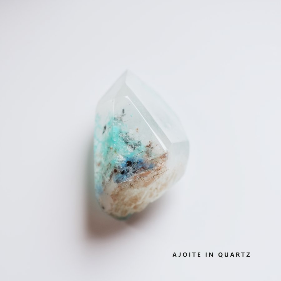 アホイトインクォーツ ポリッシュ Ajoite in Quartz／南アフリカ・メッシーナ産 - LIGHTNESS TREE