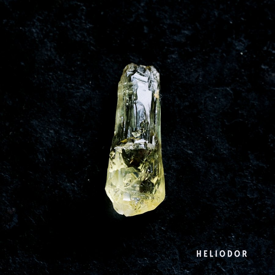 ヘリオドール Heliodor／ウクライナ産 - LIGHTNESS TREE /天然石・原石 