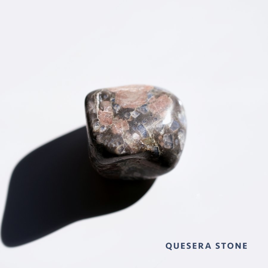 QueSera Stone ケセラストーン - LIGHTNESS TREE / ライトネスツリー・天然石・原石・クリスタル通販ショップ