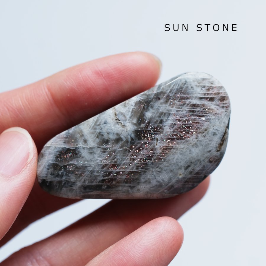 Sun stone サンストーン ルース／ロシア・ウラル産 - LIGHTNESS TREE 