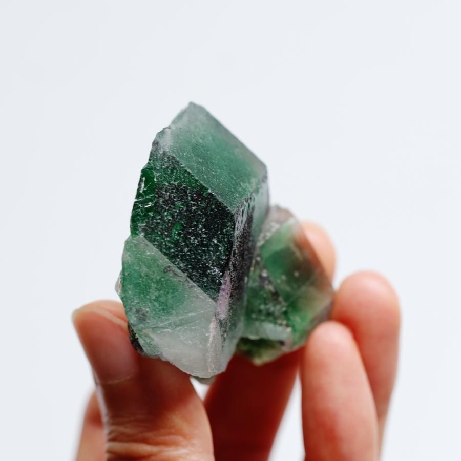 Fluorite with Tourmaline フローライト with トルマリン
