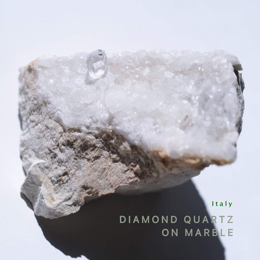 Diamond Quartz on Marble ɥ on ޡ֥롿ꥢȥʡå顼黺