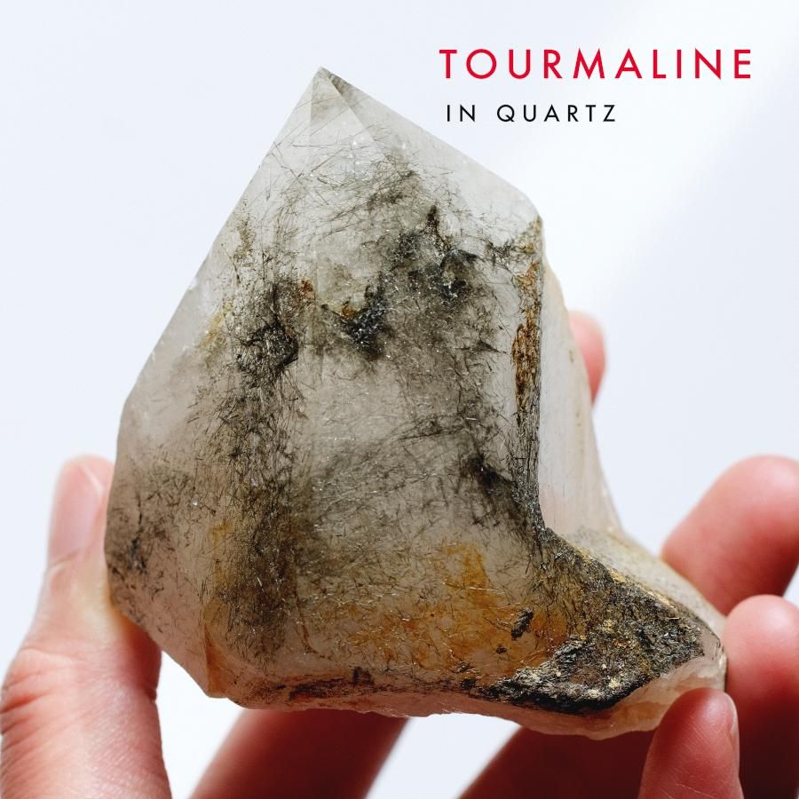 Tourmalin in Quartz トルマリンインクォーツ ディランクォーツ