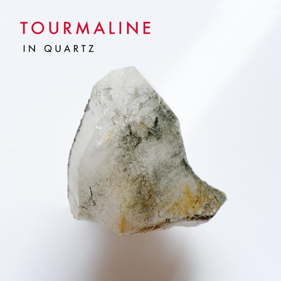 Tourmalin in Quartz トルマリンインクォーツ ディランクォーツ