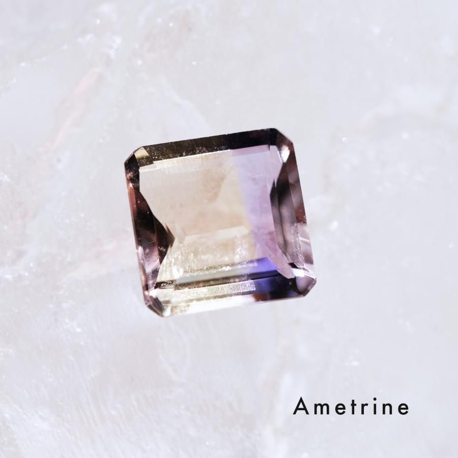 <img class='new_mark_img1' src='https://img.shop-pro.jp/img/new/icons22.gif' style='border:none;display:inline;margin:0px;padding:0px;width:auto;' />Melody's CollectionAmetrine ȥ󡿥ܥӥ