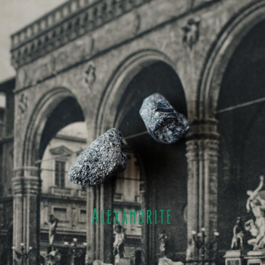 <img class='new_mark_img1' src='https://img.shop-pro.jp/img/new/icons8.gif' style='border:none;display:inline;margin:0px;padding:0px;width:auto;' />Melody's CollectionAlexandrite 쥭ɥ饤 Small pair 05ԥȥȻ