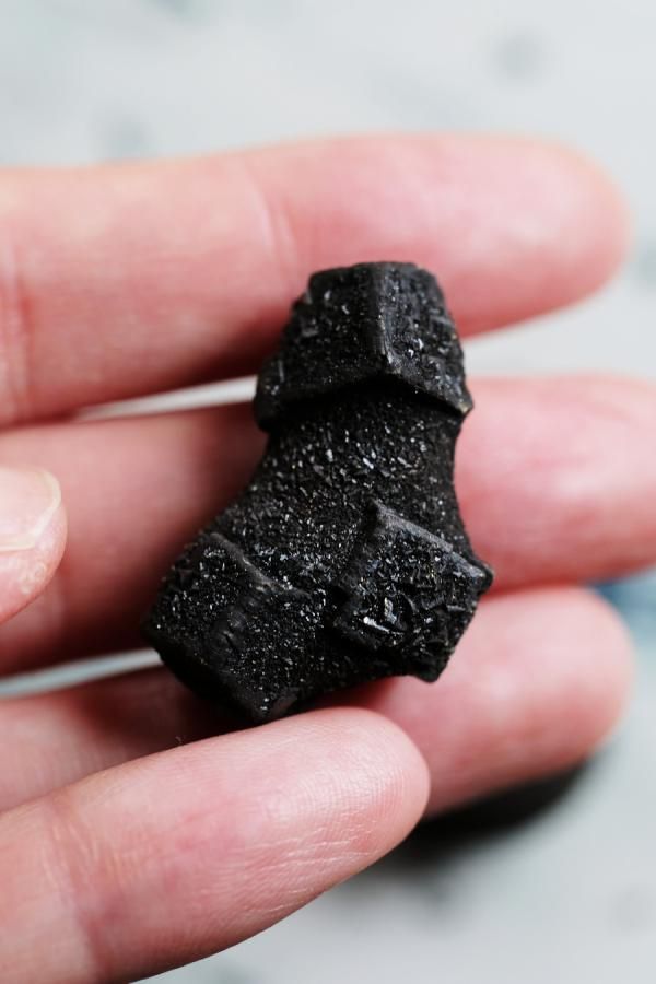 ボージャイストーン 原石 希少 楽天市場】希少 ボージーストーン Boji Stone 化石 男女ペア