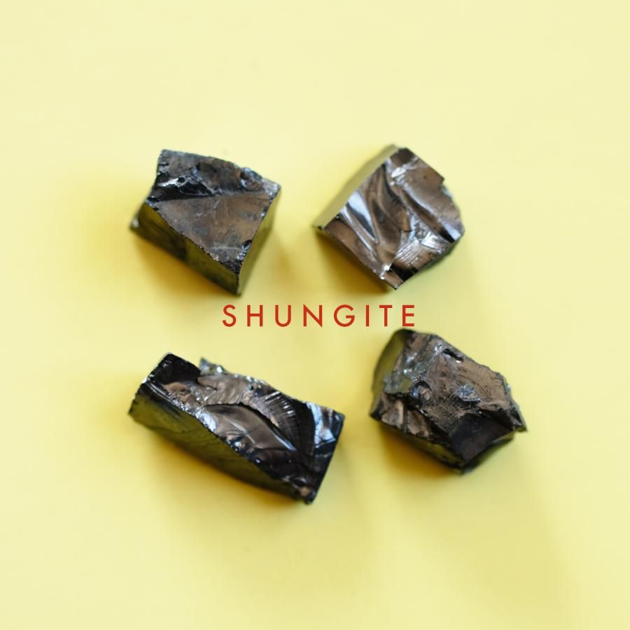 <img class='new_mark_img1' src='https://img.shop-pro.jp/img/new/icons8.gif' style='border:none;display:inline;margin:0px;padding:0px;width:auto;' />Shungite 󥬥 åȡꥢ¹18 E to H
