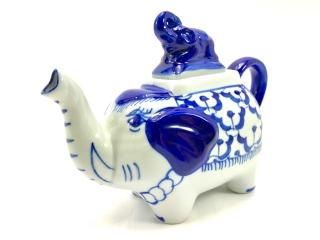 現地タイで購入した陶器の象 象型ティーポット✨ 陶器 タイ - メルカリ