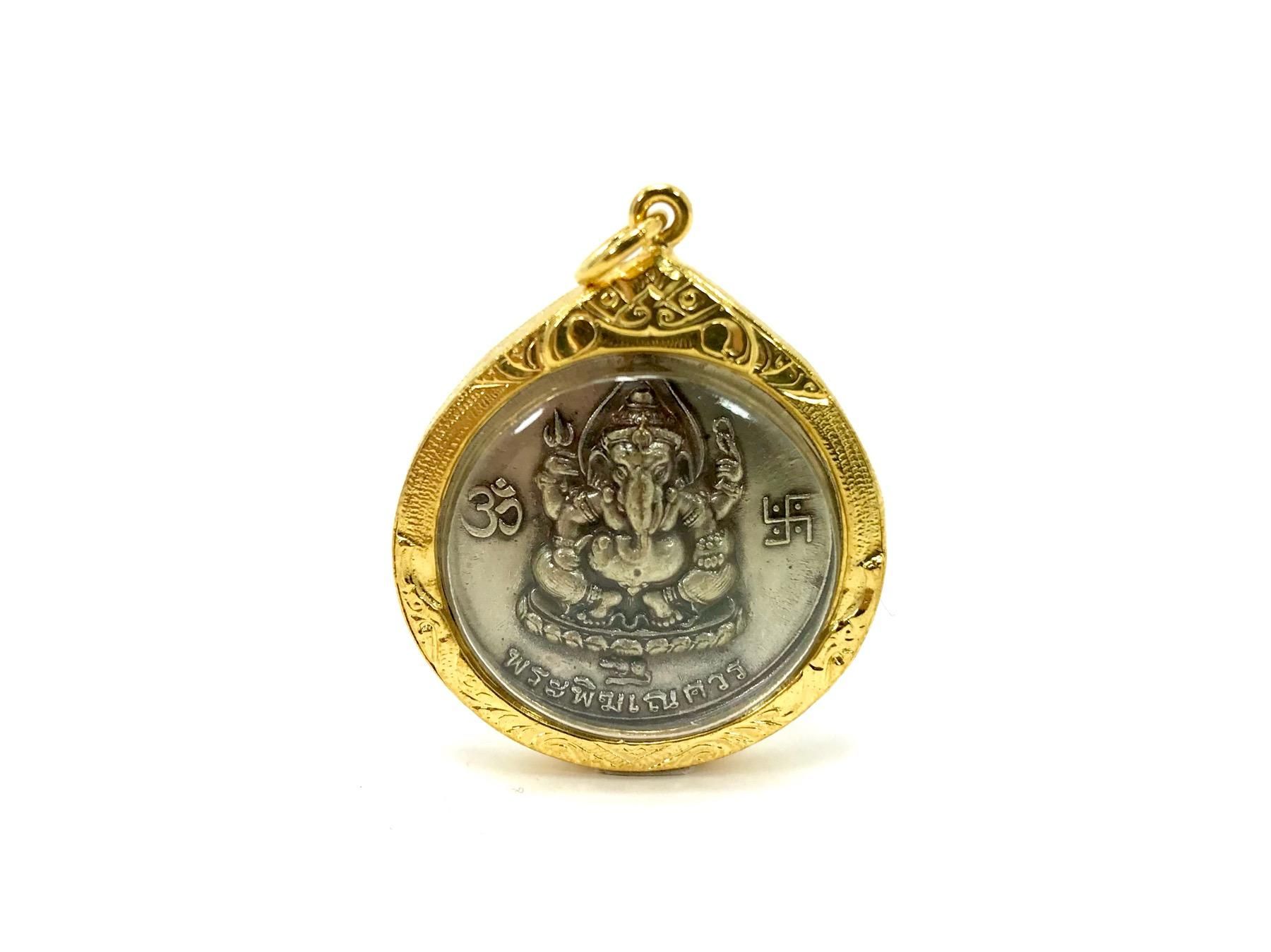 プラクルアン タイのお守り 2561ゴールドリング／ワット・ポムケーオ