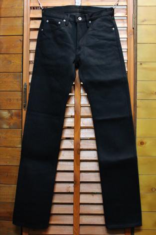 IRON HEART アイアンハート 21oz REAL BLACK DENIM SLIM STRAIGHT