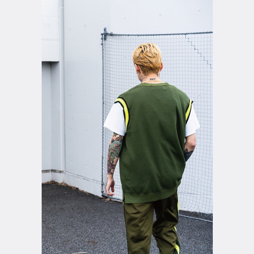 Line Vest/Line Track Pants(Black) - Deviluse ONLINE STORE