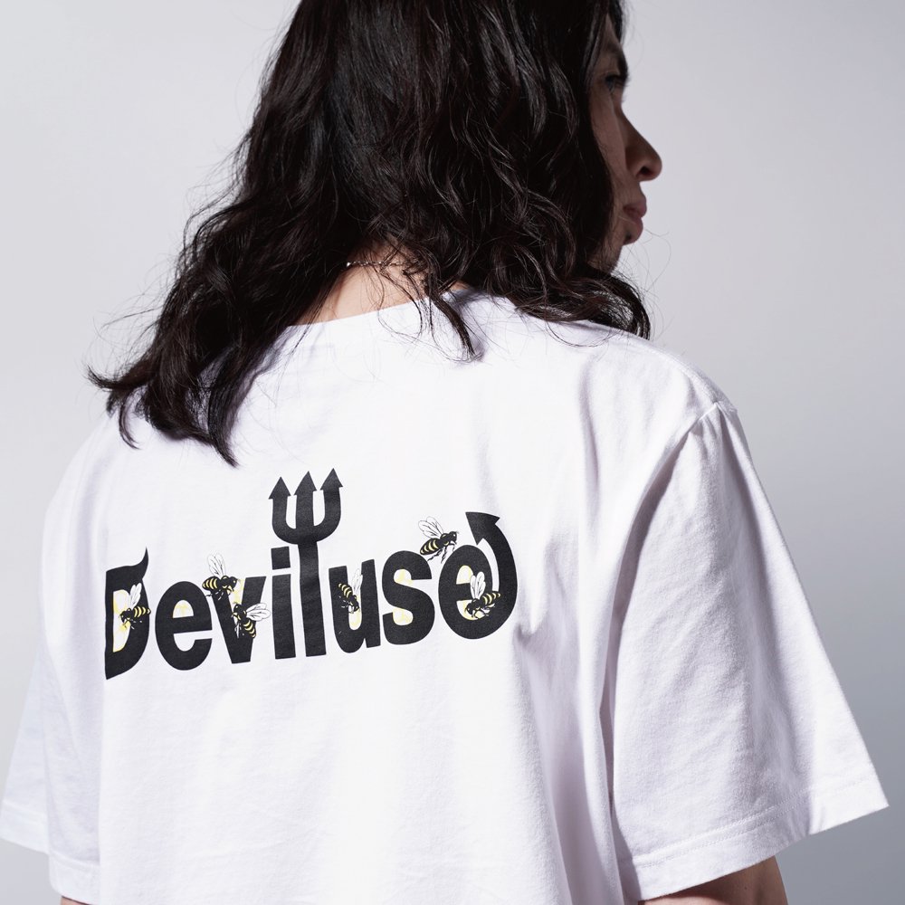 Beehive T-shirts(Silver) - Deviluse ONLINE STORE