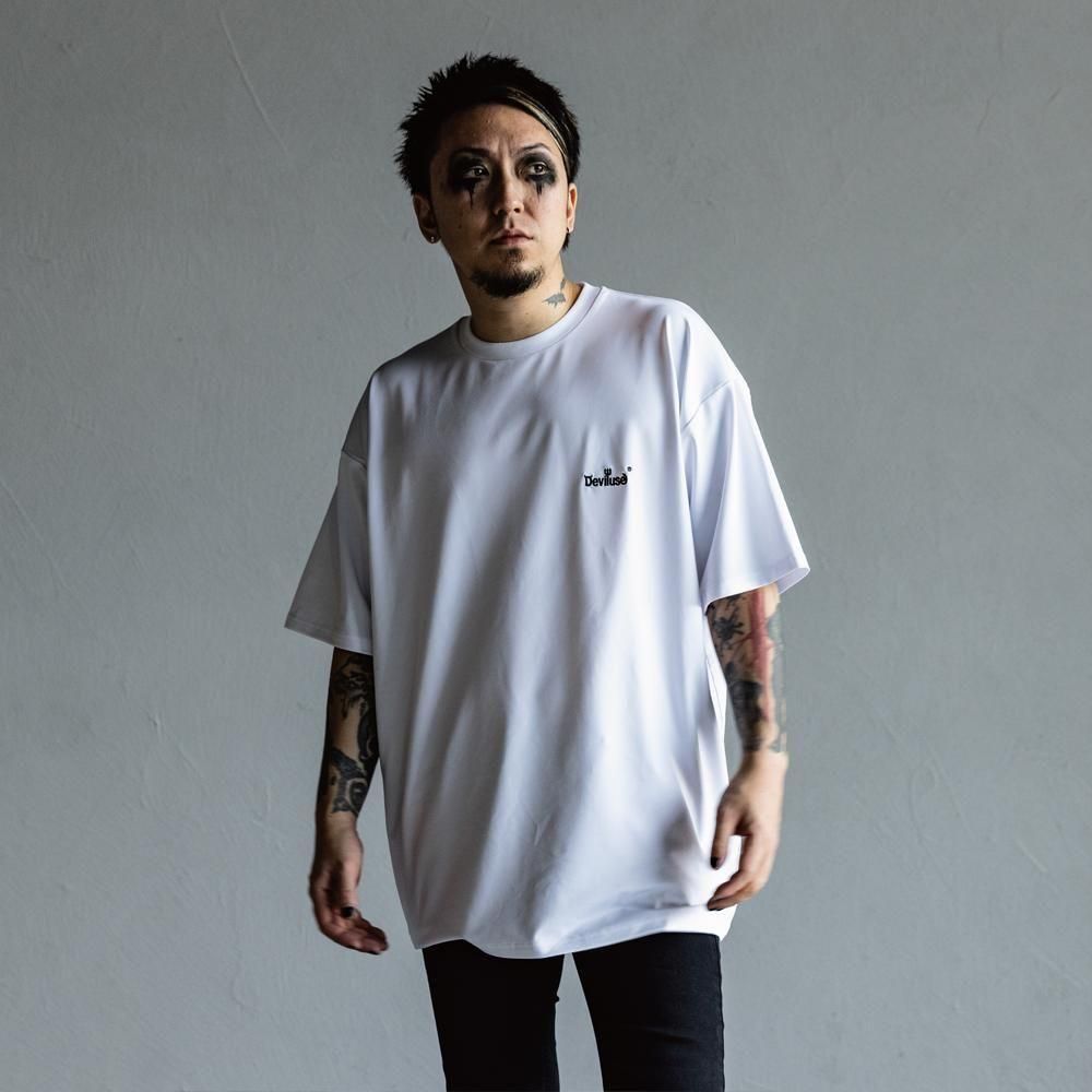 【新品】FACT x DEVILUSE コラボ Tシャツ ホワイト/XLサイズ FACT×Deviluse 】 明日6月15日のサタニックカーニバル Deviluse