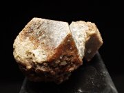 灰礬柘榴石 (グロシュラー/Grossular)