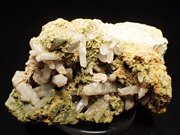 兵庫県明延鉱山産 水晶＆緑簾石 (Quartz & Epidote / Japan)