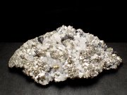 青森県尾太鉱山産 水晶、黄鉄鉱＆閃亜鉛鉱 (Quartz, Pyrite 
