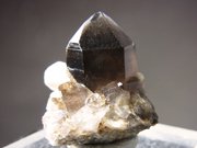 岐阜県ちんの峠産 煙水晶 (Smoky Quartz / Japan) - 鉱物標本販売店 | Natural Soma | 共生水晶と仮晶