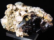 ザギマウンテン産ベスビアナイト＆カルサイト (Vesuvianite & Calcite / Zagi Mountain)