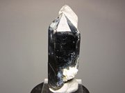 岐阜県鳶岩巣産 黒水晶＆玉滴石 (Morion & Hyalite / Japan)