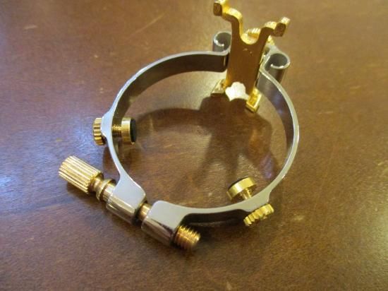 JLV バリトンサックス用 リガチャー プラチナメッキ 数回使用 JLV バリトンサックス用 リガチャー プラチナメッキ 数回使用