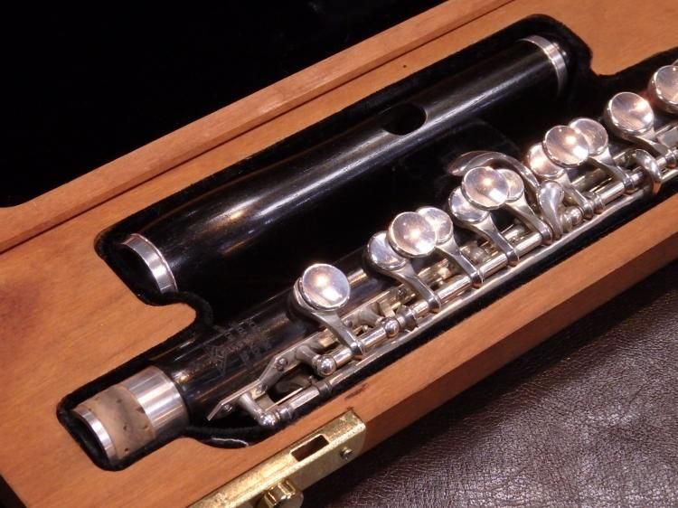 一か月レンタル】パウエル ピッコロ シグネチャー POWELL Signature