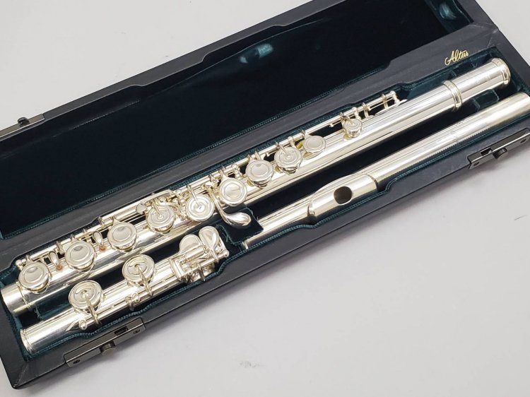 アルタス総銀製フルート - 管楽器