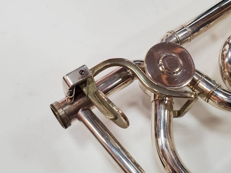 KING テナーバストロンボーン 3B+FSP 2125【T】 - 服部管楽器