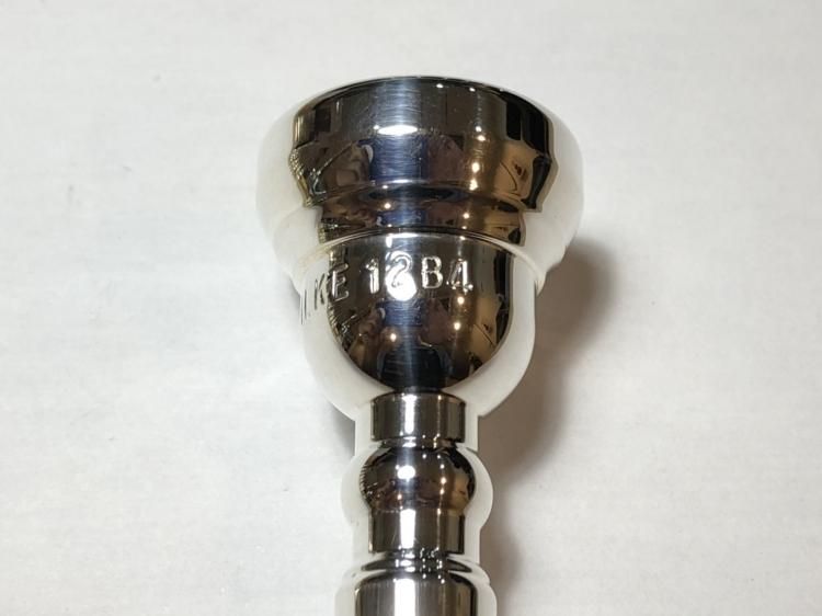 Schilke 12B4 トランペットマウスピース 銀メッキ SCHILKE トランペットマウスピース 12B4【西巣鴨】 - 服部管楽器