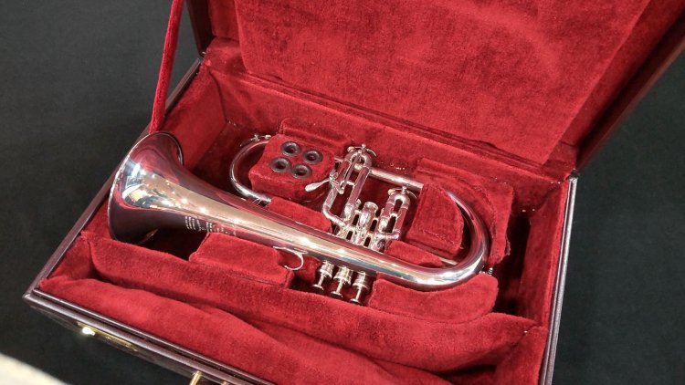 今日まで限定値下げ】LIEBEL フリューゲルホルン リーベル 赤ベル - 管楽器