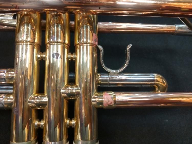 ヤマハ B♭トランペット YTR-634【服部管楽器】 - 服部管楽器