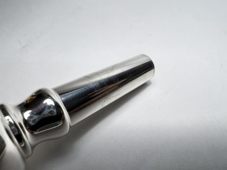 ウィリーズ トロンボーン細管用マウスピース KOMET M【西巣鴨】 - 服部