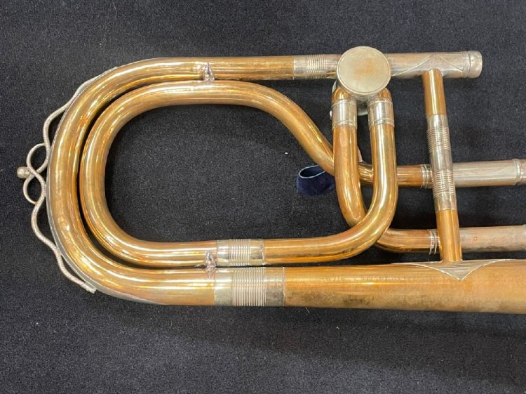 ロータリートランペット B管 O.Ullmann(ドイツ製) - 管楽器