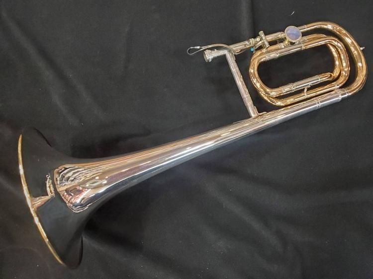 委託品】レッチェ テナーバストロンボーン 替管付【服部管楽器